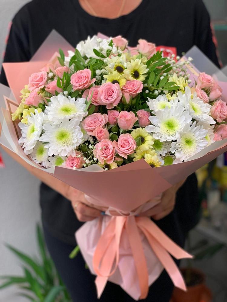 Букет цветов из: Розы и Хризантемы в Хрипань
