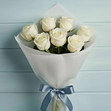 Букет 7 Белых роз Эдлесс Лав в Хрипань