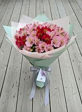 Букет цветов из:  Альстромерии в Хрипань