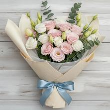 Букет цветов из:  Лизиантусы #REPLACE_PRED# Хрипань