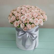 Цветочная композиция из Розы в шляпной коробке в Хрипань