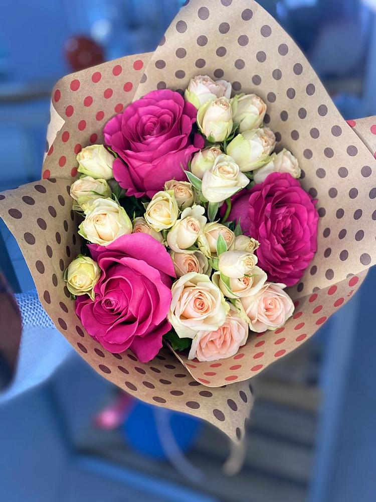 Букет цветов из: Розы в Хрипань