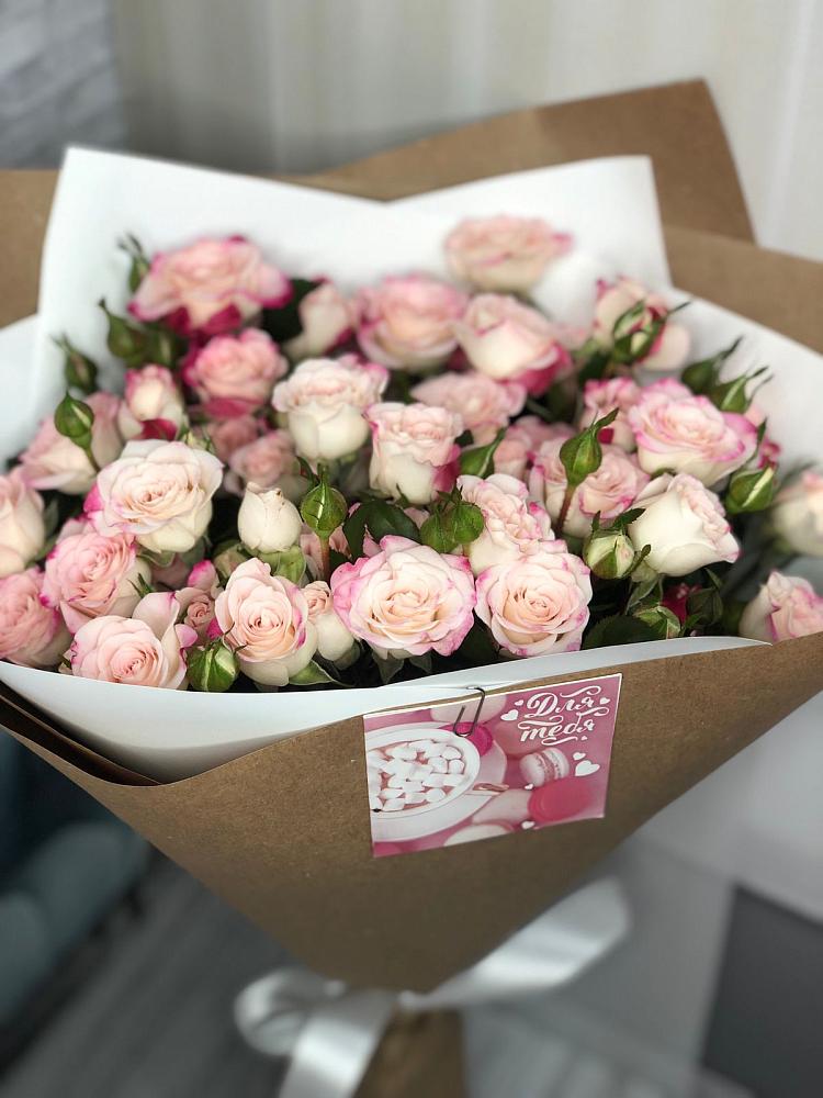 Букет цветов из: Розы в Хрипань