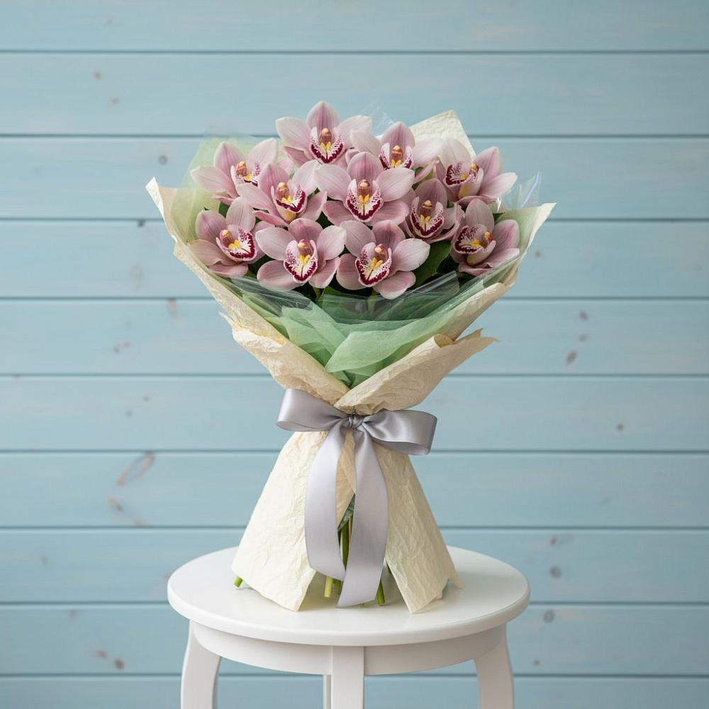 Букет цветов из: Орхидеи и Розы в Хрипань