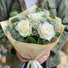 Букет цветов из:  Розы в Хрипань
