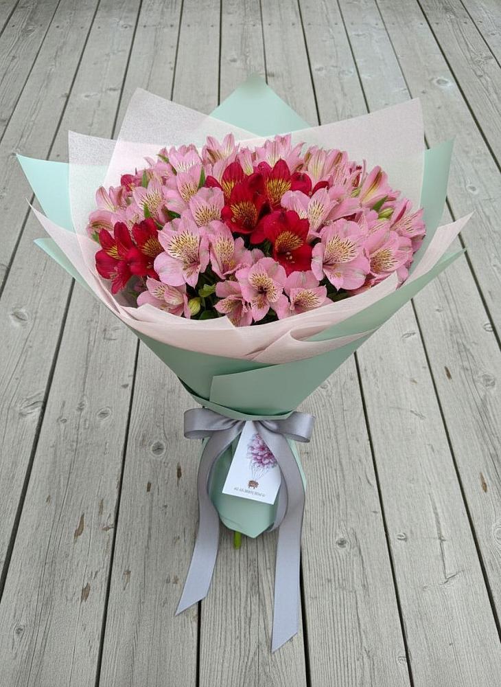Букет цветов из: Альстромерии в Хрипань