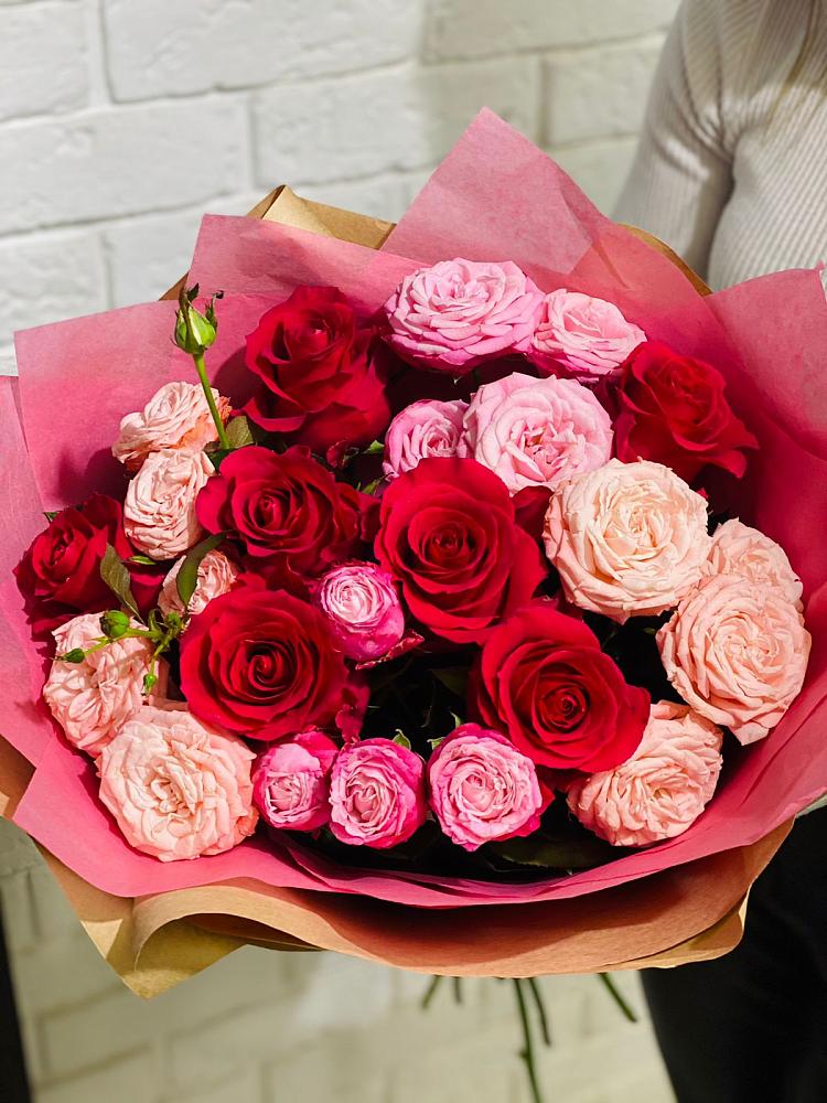 Букет цветов из: Розы в Хрипань