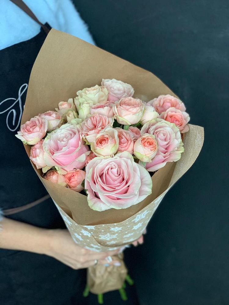 Букет цветов из: Хризантемы и Розы в Хрипань