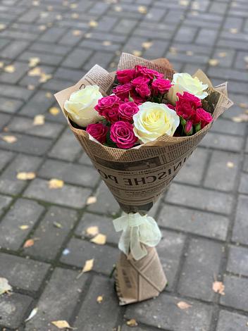 Букет цветов из: Розы в Хрипань