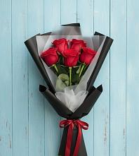 Букет цветов из:  Розы в Хрипань