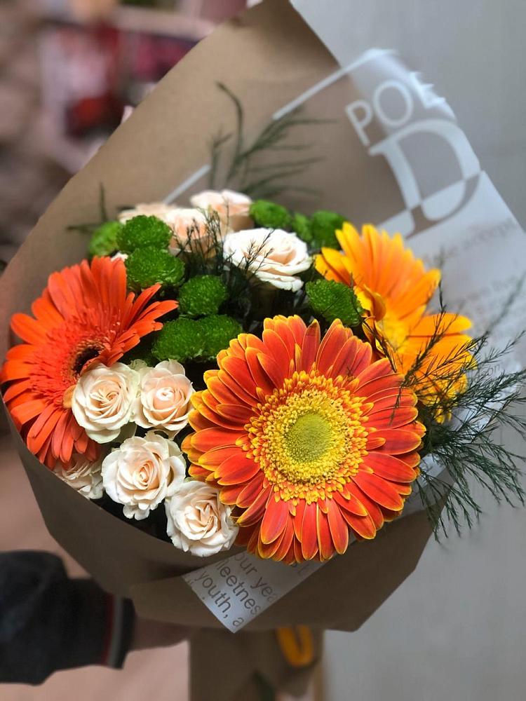 Букет цветов из: Герберы, Хризантемы и Розы в Хрипань