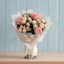 Букет цветов из:  Розы в Хрипань